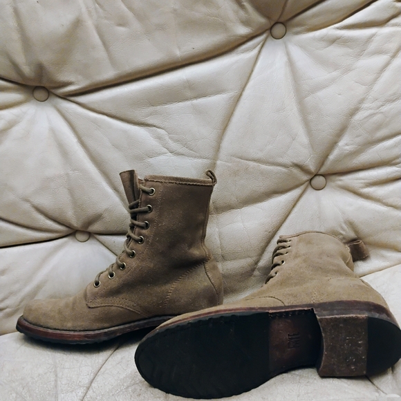 Frye Veronica combat boot size 6 - Picture 2 of 7